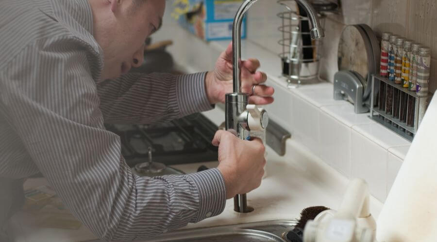 Local tankless water heater installation in Kennett, MO
